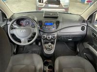 Usado Hyundai i10 Classic 69 CV (50 kW) 2011 Blanco Utilitario
