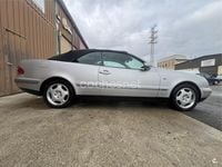 Usado Mercedes CLK230 Elegance 193 CV (141 kW) 1999 Gris / plata Descapotable