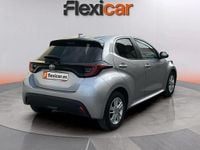 Usado Toyota Yaris Edition 125 CV (91 kW) 2022 Gris Utilitario