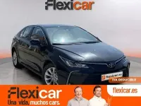 Usado Toyota Corolla Active 125 CV (91 kW) 2023 Negro Berlina