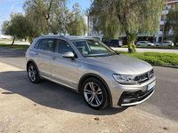 Usado VW Tiguan R-line 150 CV (110 kW) 2020 Gris SUV