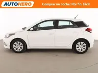 Usado Hyundai i20 85 CV (62 kW) 2017 Blanco Berlina