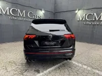 Usado VW Tiguan R 320 CV (235 kW) 2023 Negro SUV