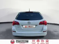 Usado Opel Astra Edition 116 CV (85 kW) 2011 Blanco Familiar