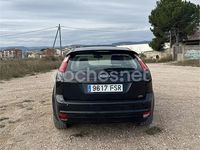 Usado Ford Focus Sport 115 CV (84 kW) 2007 Negro Berlina