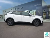 Usado Peugeot 2008 Active 110 CV (80 kW) 2021 Blanco SUV