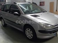 Usado Peugeot 206 75 CV (55 kW) 2004 Gris / plata Familiar