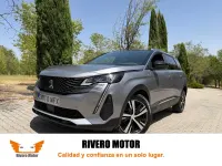 Usado Peugeot 5008 GT 130 CV (95 kW) 2023 Gris SUV