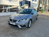 Usado Seat Leon XCELLENCE 130 CV (95 kW) 2020 Gris / plata Familiar