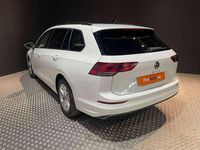 Usado VW Golf VIII Life 116 CV (85 kW) 2021 Blanco Familiar