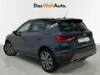 Usado Seat Arona FR 116 CV (85 kW) 2024 Gris SUV