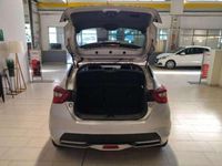 Usado Nissan Micra 92 CV (67 kW) 2022 Plateado Utilitario