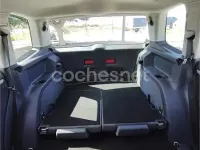 Usado VW Touran Edition 105 CV (77 kW) 2012 Gris / plata Monovolumen