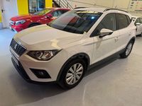 Usado Seat Arona Ecomotive 95 CV (69 kW) 2018 Blanco SUV