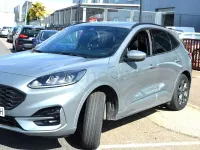 Usado Ford Kuga ST-Line 226 CV (166 kW) 2022 Gris / plata SUV