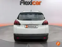 Usado Peugeot 2008 Style 100 CV (73 kW) 2018 Blanco SUV