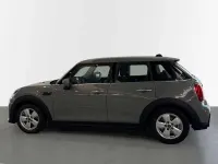 Usado Mini ONE 102 CV (75 kW) 2021 Gris Utilitario