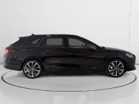 Usado Seat Leon ST FR 150 CV (110 kW) 2022 Negro Familiar