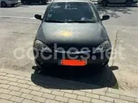 Usado Opel Corsa Sport 80 HP (58 kW) 2006 Preto Citadino