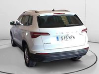 Usado Skoda Karoq Ambition 117 CV (86 kW) 2024 Gris SUV
