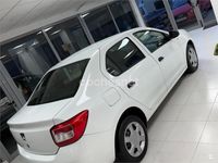 Usado Dacia Logan Ambiance 75 CV (55 kW) 2014 Blanco Berlina