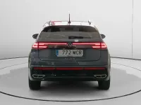 Usado VW Taigo R-line 150 CV (110 kW) 2022 Gris SUV