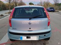 Usado Fiat Punto Dynamic 95 CV (69 kW) 2004 Azul Utilitario