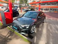 Usado Audi A3 S-Line 150 CV (110 kW) 2022 Gris / plata Berlina