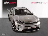 Usado Kia Stonic Active 100 CV (73 kW) 2025 Plateado SUV
