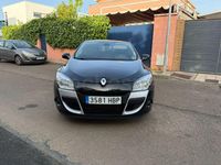 Usado Renault Mégane Dynamique 110 CV (80 kW) 2011 Negro Berlina