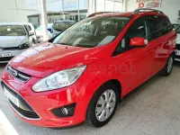 Usado Ford Grand C-Max Trend 115 CV (84 kW) 2014 Rojo Monovolumen
