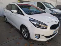 Usado Kia Carens 135 CV (99 kW) 2015 Blanco Monovolumen