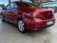 Usado Peugeot 307 CC 110 CV (80 kW) 2006 Rojo Descapotable