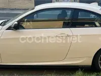 Usado BMW 320 177 CV (130 kW) 2011 Blanco Coupe