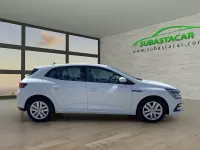 Usado Renault Mégane II Equilibre 115 CV (84 kW) 2023 Blanco Berlina