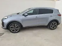 Usado Kia Sportage GT-Line 136 CV (100 kW) 2019 Gris / plata SUV