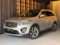 Usado Kia Sorento 200 CV (147 kW) 2018 Gris / plata SUV