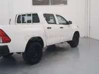 Usado Toyota HiLux 150 CV (110 kW) 2021 Blanco Pickup/Camioneta