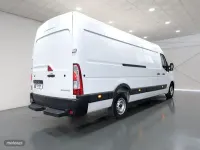 Usado Renault Master 145 CV (106 kW) 2024 Blanco Monovolumen