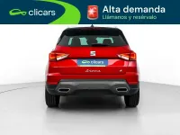 Usado Seat Arona FR 110 CV (80 kW) 2022 Rojo SUV