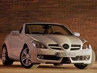 Usado Mercedes SLK200 184 CV (135 kW) 2008 Gris Descapotable