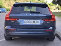 Uusi Volvo V60 Core 197 HP (144 kW) 2025 Harmaa Farmari