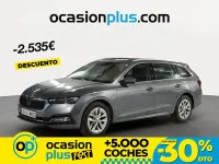 Usado Skoda Octavia Selection 150 CV (110 kW) 2023 Gris Familiar