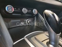 Usado Alfa Romeo Stelvio Executive 160 CV (117 kW) 2020 Rojo SUV