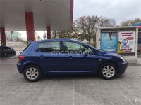 Usado Peugeot 307 110 CV (80 kW) 2003 Azul Berlina