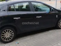 Usado Fiat Bravo Emotion 105 CV (77 kW) 2008 Negro Utilitario