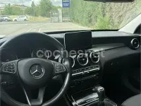 Usado Mercedes C180 156 CV (114 kW) 2017 Gris / plata Familiar