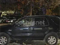Usado Mercedes ML430 272 CV (200 kW) 1999 Verde SUV