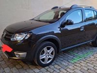 Usado Dacia Sandero Stepway 89 CV (65 kW) 2016 Negro Berlina