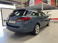 Usado Opel Astra Excellence 136 CV (100 kW) 2017 Azul Familiar